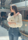 Lamang Frill Lace Puff Blouse
