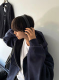 Two-way base hood zip-up