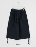 Yubiti Strap Bermuda Capri Pants