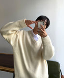 Swed V-neck loose fit knitwear