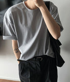 Incision fine round short sleeve tee