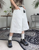 Reuben Curve Stitch Bermuda Pants
