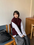 [unisex] Kuomi Over String Hood Knit Vest