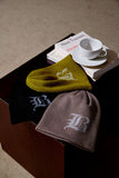 B logo beanie