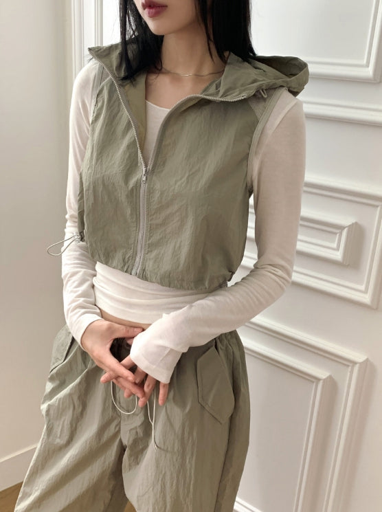 【WONDER WONDER】Tabe Shirring Jogger Nylon Vest Pants Setup Tabe shirring jogger nylon pants set-up - WONDER WONDER | 60