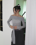 Noten Punching Tie Strap Off-Shoulder Knit