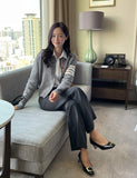 Michael Color Matching V-neck Rose Knit Cardigan