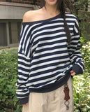 Yeru Bohemian Star Stud Leather Carabiner