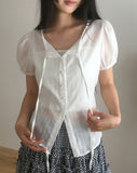 Pulleu Strap Punching Puff Blouse