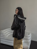Track shirring leather hooded jacket