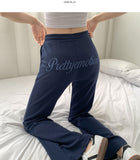 Back Embroidery Point Semi Bootcut Banding Pants