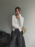 Tone-on-tone button casual hood