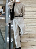 Side pintuck cotton pants