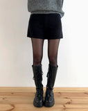 Soa Pendant Knit Shorts