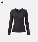 Slim V-neck Knit Top