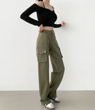 Cut long semi-straight cargo pocket pants