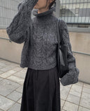 Cuth Daily Square Shoulder Bag