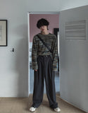 Berry fringe hair loose fit knit tee