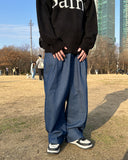 Bowen two-tuck balloon denim pants