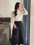 [1+1] Ellow Half Neck Shirred Ribbed Knit