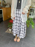 [BAONHAUS] Chemini Check Unbalance Long Skirt