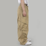 Off cargo balloon pants