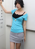 DEEP V-NECK TEE