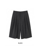 Theo Bermuda Half Slacks