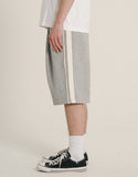 Side Track One-Tuck Half Pants