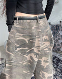 Feren Camo Curved Pants