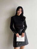 Modenin Gold Button Half-Neck Knit