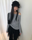 Wondeun Stripe One-Shoulder T-Shirt