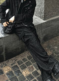 Two-tuck washed wide cargo denim