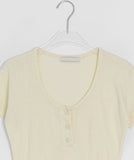 Kiri Punching Round Button Color Short Sleeve Tee