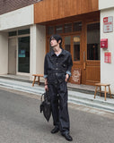 Friendly two-tuck wide denim pants