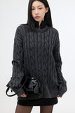 Dangling buckle shoulder bag