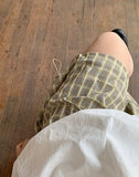 [BAONHAUS] Haseun Check Banding String Half Pants