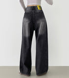 Side Pin Tuck Line Wide Fit Denim Pants