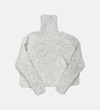 Cozy high-neck over knit