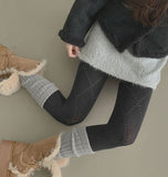 Dia Embroidered Hole Point Thick Span Winter Cotton Stockings