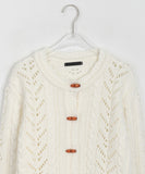 Logic toggle punching cable knit cardigan