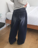 Essen Slab Washing Curve Mega Balloon Denim Pants