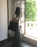 Yuan Frill Square Big Shoulder Bag