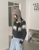 Uken Nordic Heart Cable Round Knit