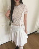 Puffy lace see-through frill t-shirt