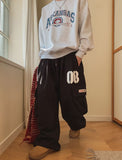 08 Wappen Cargo Wide Sweatpants