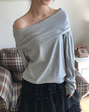 Mora Off-Shoulder Hood Sweatshirt