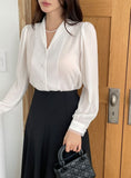 Rund shawl collar puff blouse
