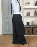 QYA Glossy Shirring Parachute Cut Wide Pants