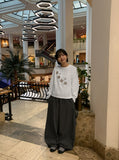 [BAONHAUS] Comcard Flower Patch Round Long Sleeve Tee